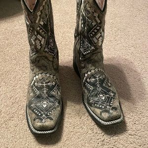 Circle G women’s boots size 8